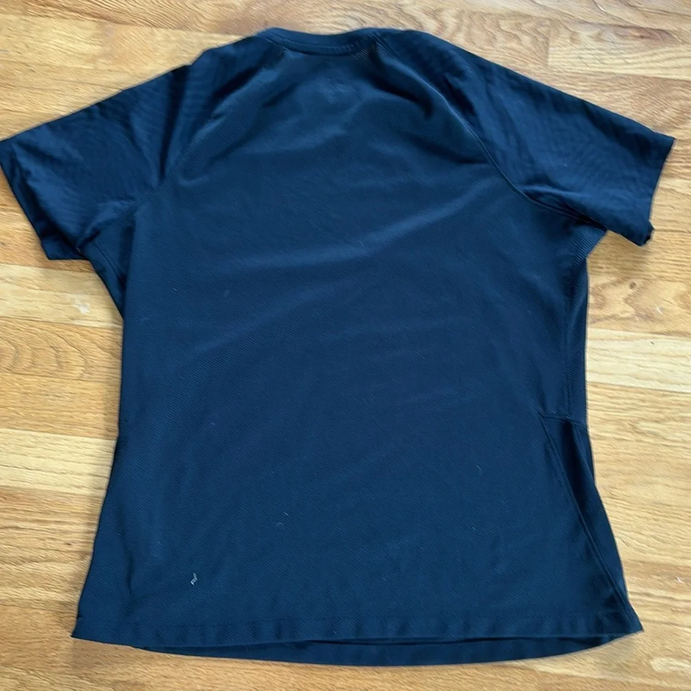Black dry fit Nike tshirt